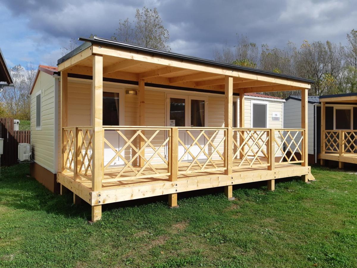 Mobile Homes And Apartment - Terme Catez Catez ob Savi Exterior photo